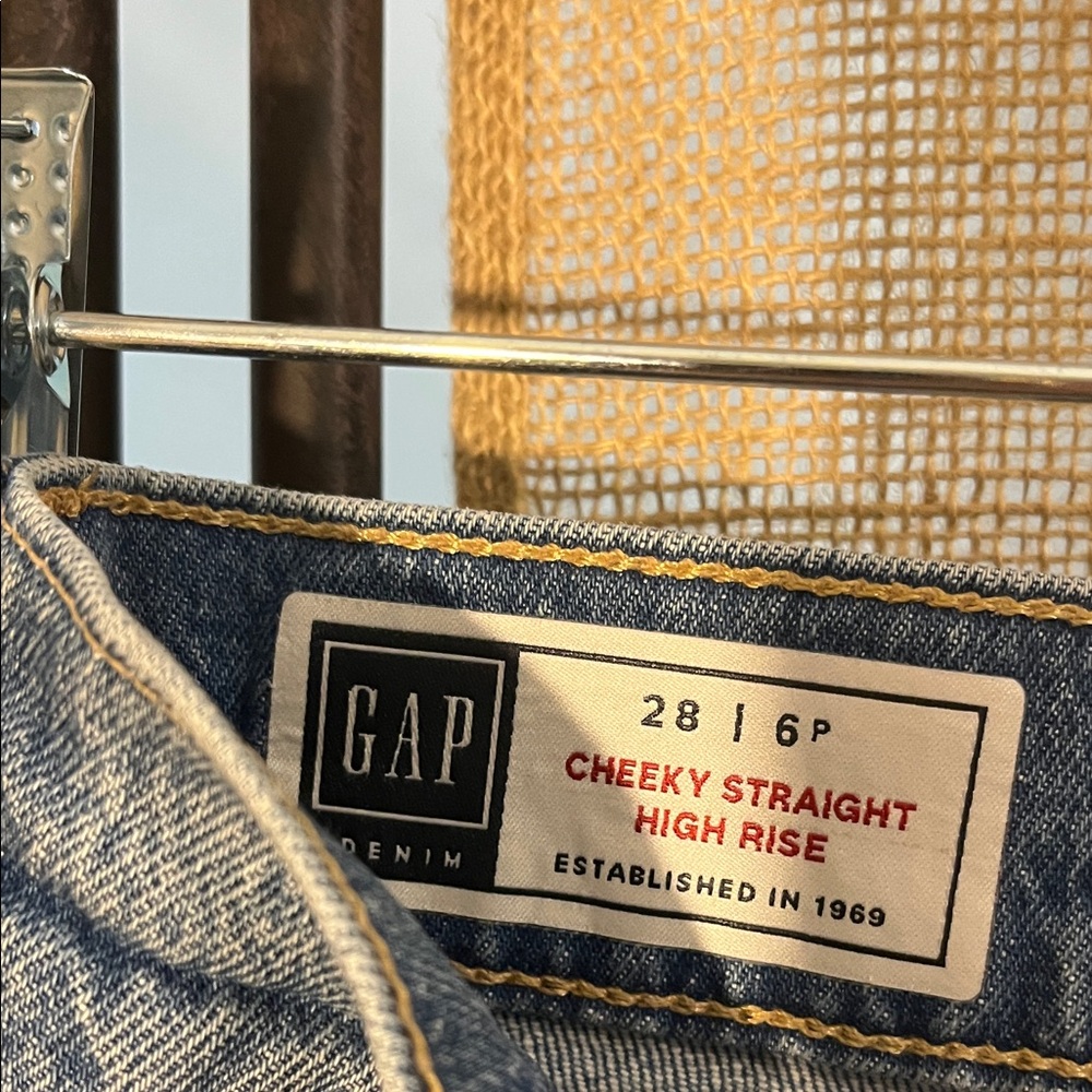 GAP High Rise Ripped Jeans - Classic Blue - Picture 3 of 6